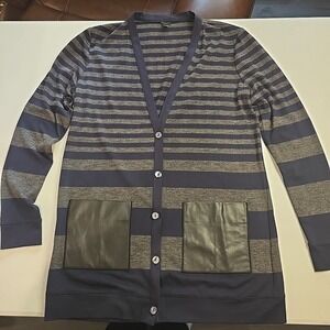 ANN TAYLOR Navy Gray Striped Faux Leather Pocket Ladies Cardigan Medium M Button
